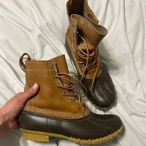 L.L. Bean Boots 8” Tan/Brown size 8. Lightly worn